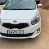 Location Kia Rondo 7 places thumb 0