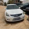 Nissan altima thumb 1