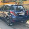 Toyota yaris thumb 13