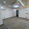 Immeuble R+7 Neuf a vendre aux Almadies thumb 7