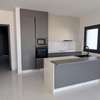 Appartement à louer aux Almadies de grand standing thumb 2