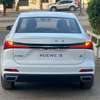 ROEWE i5 Véhicule chinois intélligent thumb 4