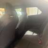 Toyota CHR 2024 SUV blanc toit noir thumb 10