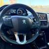 Peugeot 2008 année 2018 diesel automatique thumb 9