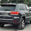 Jeep grand cherokee overland thumb 5