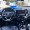 LOCATION TRÈS BELLE JEEP CHEROKEE FULL OPTIONS thumb 2
