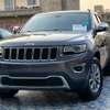 Grand jeep cherokee thumb 6