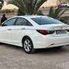 Hyundai Sonata thumb 4