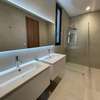 Appartement moderne neuf lumineux avec espaces paysagers thumb 14