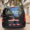 Hyundai de 12 places thumb 2