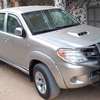 Pickup Toyota Hilux 2011 thumb 0