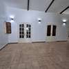 LOCATION d’une villa aux Almadies thumb 8