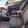 Mitsubishi Outlander thumb 3
