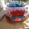 Hyundai Elantra berline thumb 2
