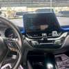 Toyota C-hr 2018 thumb 5
