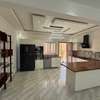 Appartement 4 chambres salon aux Almadie thumb 0