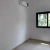 Appartement F4 piscine sport accueil parking privé Mermoz thumb 14