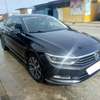 Volkswagen Passat Berline Noir confort et performance thumb 1