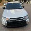 Mitsubishi outlander 2018 thumb 0