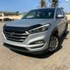 Hyundai tucson thumb 6