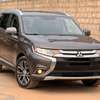 MITSUBISHI OUTLANDER 2017 7places thumb 2