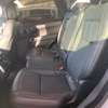 Range Velar thumb 10
