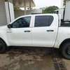 Toyota hilux a vendre thumb 9