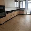 Appartement F4 neuf à louer au Point E thumb 3