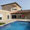 Villa de 500m2 à louer au lac rose thumb 1