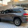 Grand jeep cherokee thumb 4