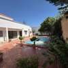 Villa à louer fenêtre Mermoz  à côté de l’école américain thumb 11