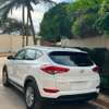 Hyundai tucson thumb 11
