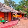 Banta Baatoo Lodge thumb 3