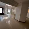 Jolie villa F6 à louer à Ngor Almadies thumb 5