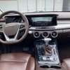 SUV blanc thumb 3