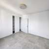 Appartement f4 haut standing au point E avec salle de sport thumb 7