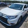 Mitsubishi Outlander 2017 thumb 1