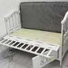 Berceau Bébé blanc avec rangement, moustiquaire et matelas thumb 5