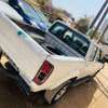 Nissan pickup thumb 0