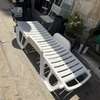 Transat en plastique pour plage/piscine avec accoudoirs thumb 3