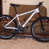 VTT 29 pouces blanc suspension avant thumb 0