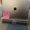 Macbook Pro 2020 13,3 pouces, core i5 thumb 0