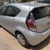 Toyota Prius hybride 2017 thumb 8