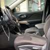 Jeep Cherokee thumb 9