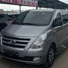 Hyundai Starex van 12 places Full options thumb 0