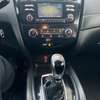 Nissan Rogue 2017 essence automatique 4 cylindre thumb 1