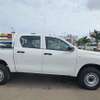 Toyota Hilux 2025 thumb 0