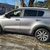 Kia sportage thumb 3
