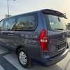 Hyundai  Grand Starex 15 places thumb 2