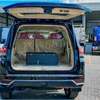 Toyota land cruiser vxr thumb 4